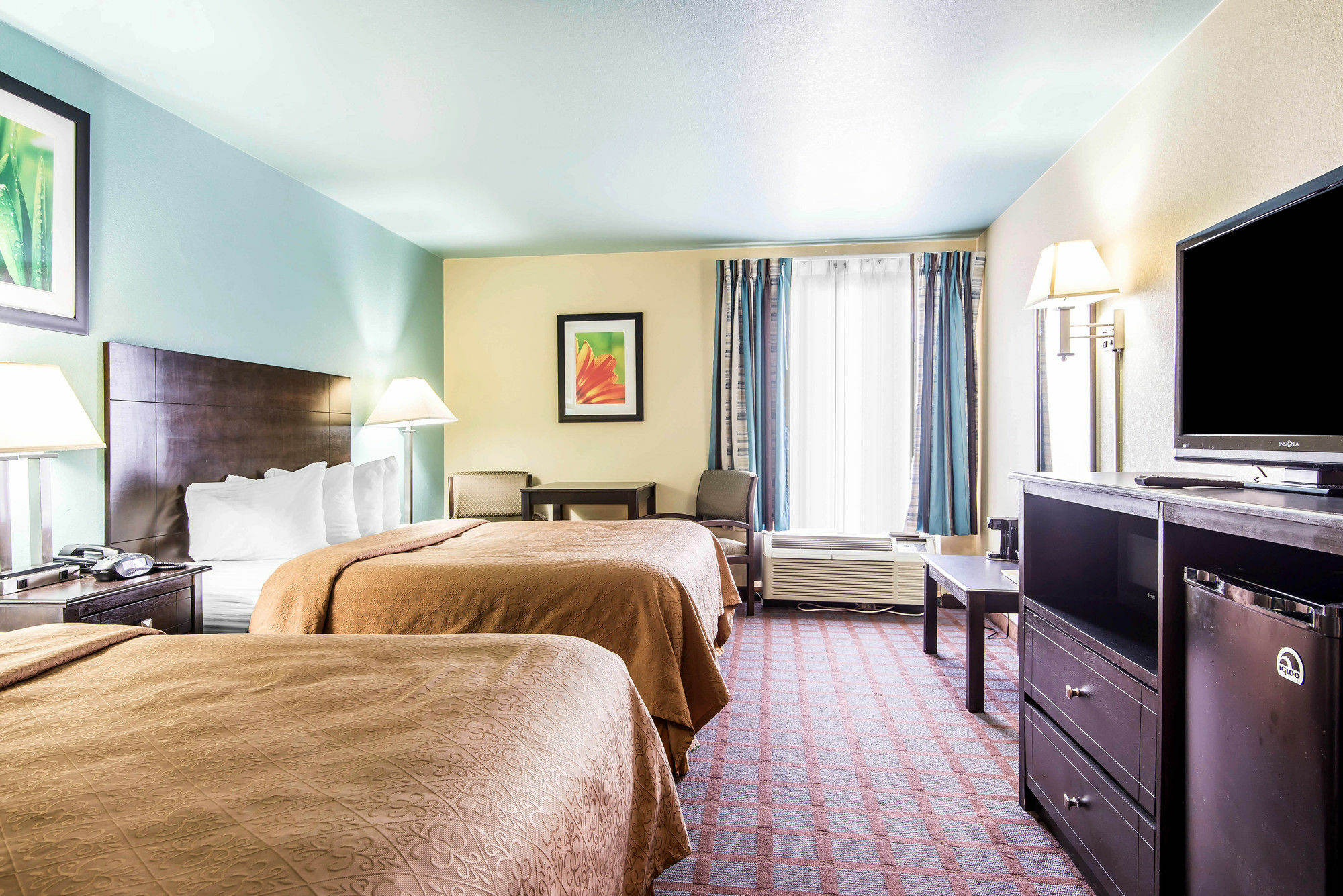 Surestay Plus Hotel By Best Western Blue Springs Exterior foto